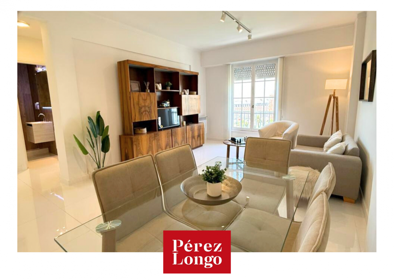 DEPARTAMENTO DE 2 AMBIENTES CON DEPENDENCIA Y BALCON