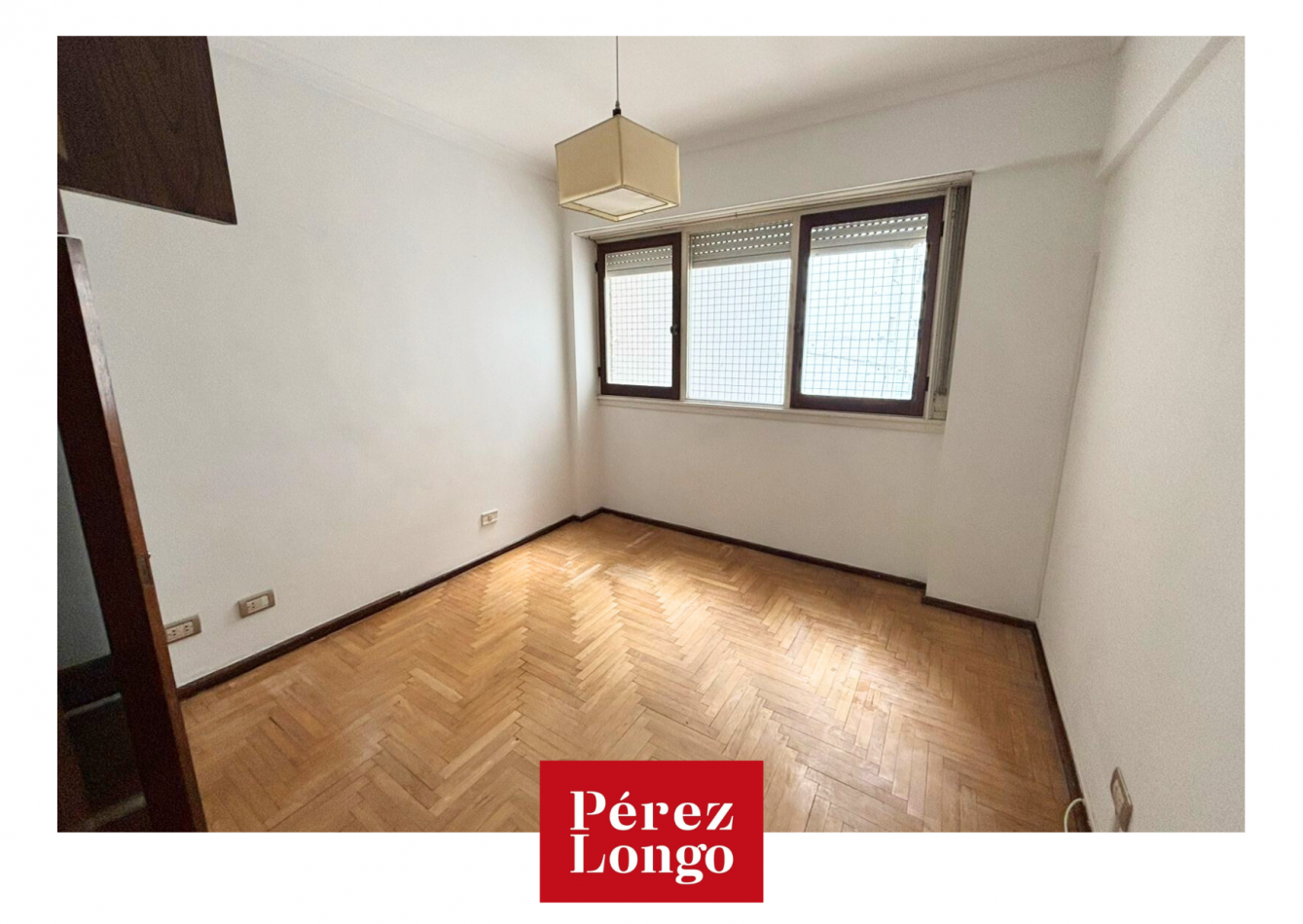 ALQUILER 3 AMBIENTES CON BALCON Y COCHERA