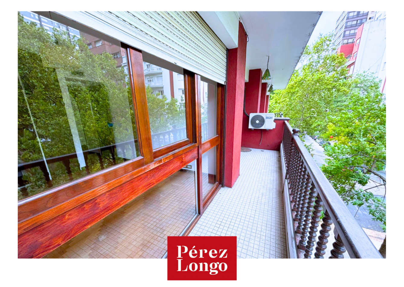 ALQUILER 3 AMBIENTES CON BALCON Y COCHERA