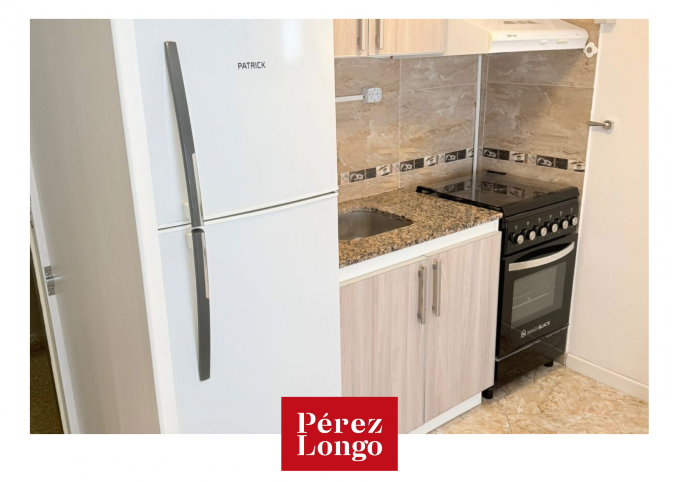 MONOAMBIENTE CON BALCON A LA CALLE