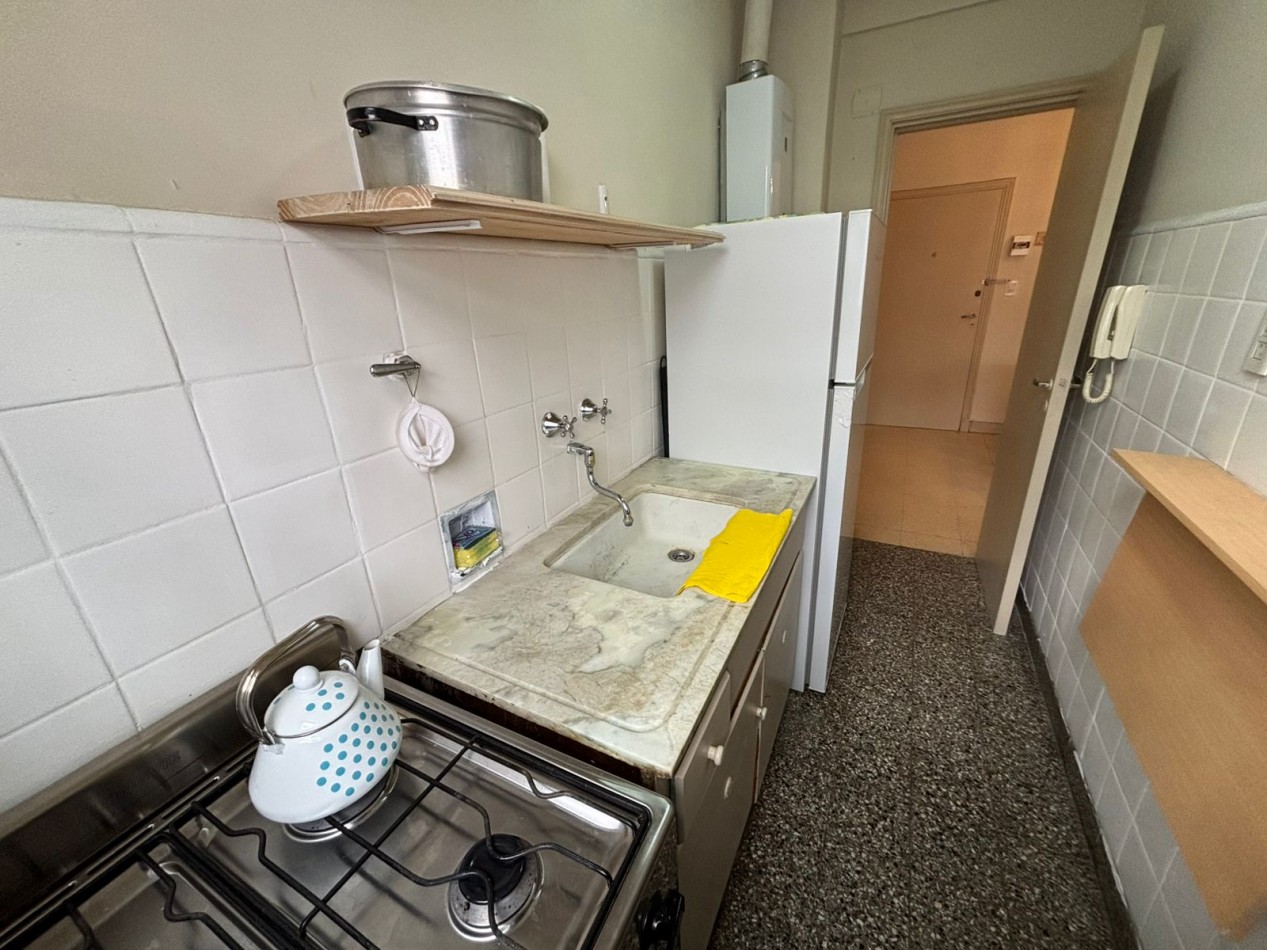 DEPARTAMENTO DE 2 AMBIENTES A 200 MTS DEL MAR