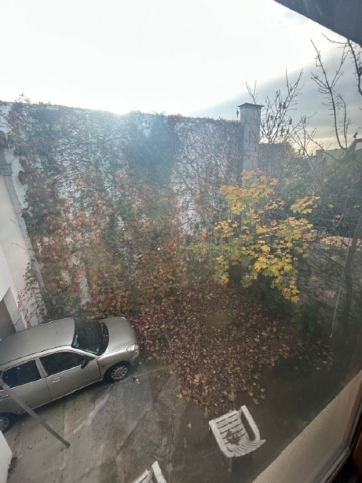 CASA MIIMALISTA UBICADA EN EL  BARRIO RESIDENCIAL  SAN CARLOS 